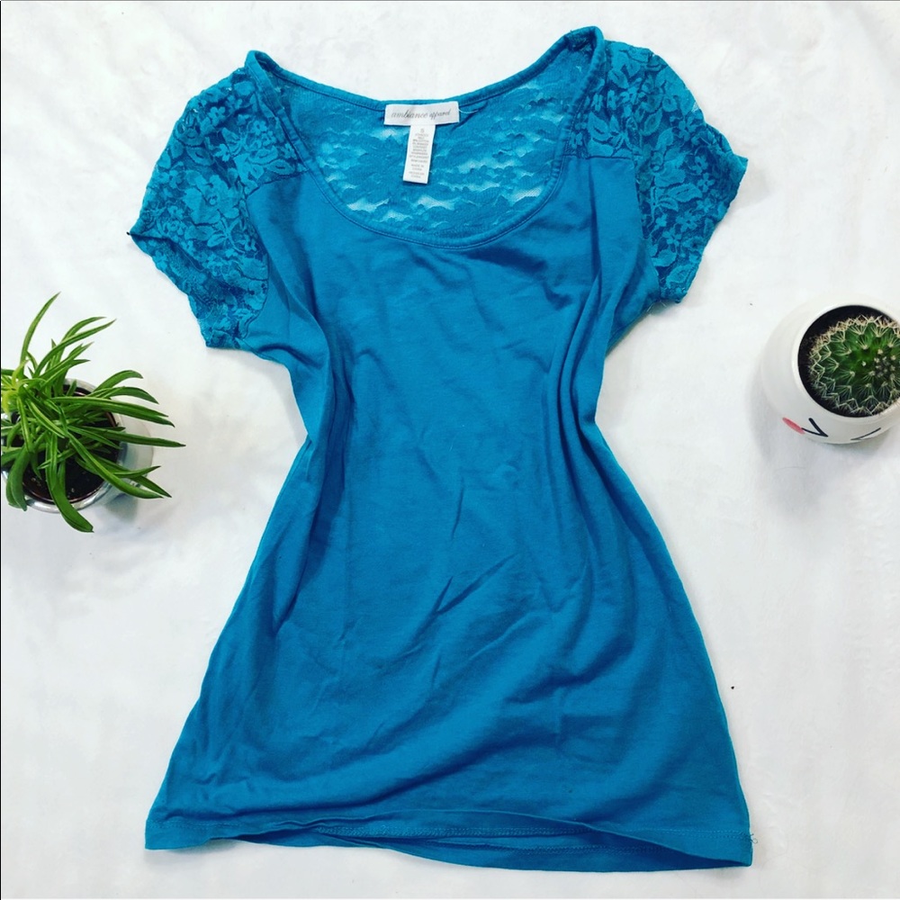 Blue Floral Lace Short Sleeve Tee